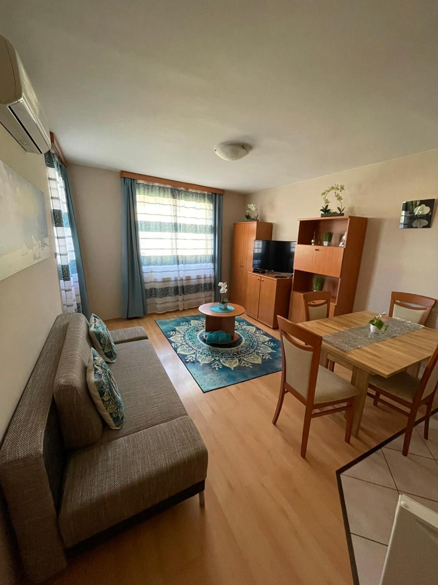 Orchidea Apartman Hegyko Exterior photo