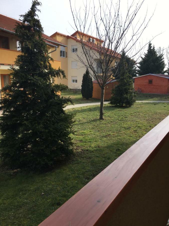 Orchidea Apartman Hegyko Exterior photo